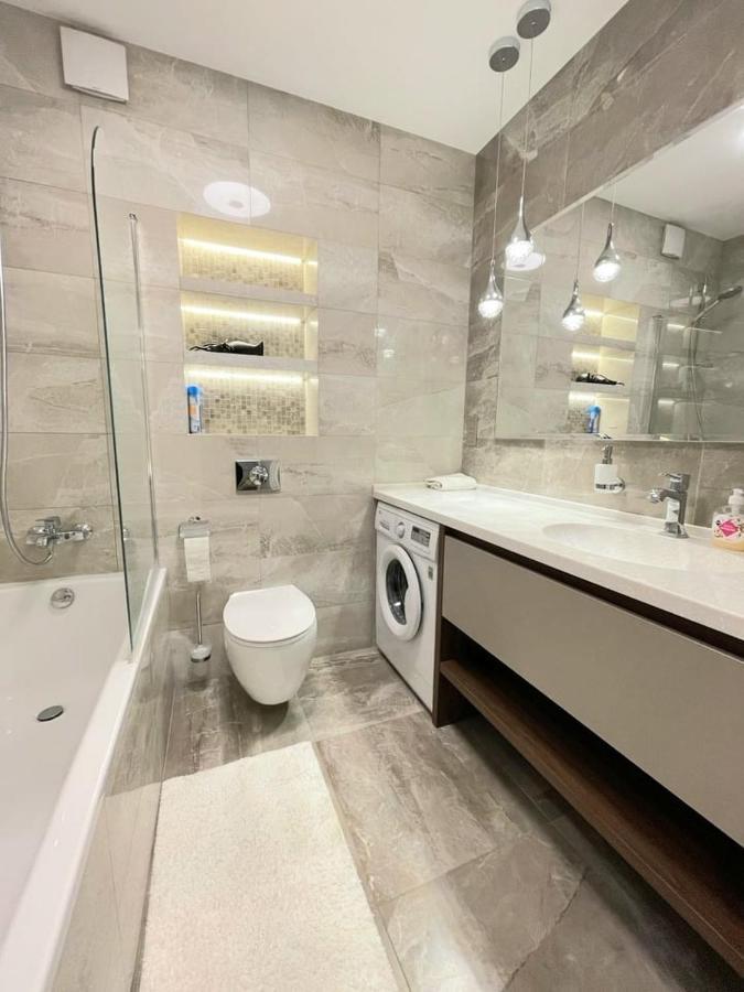 קייב 1 Room 60M2 Center Of Obolon Near River Side. 11 Floor מראה חיצוני תמונה